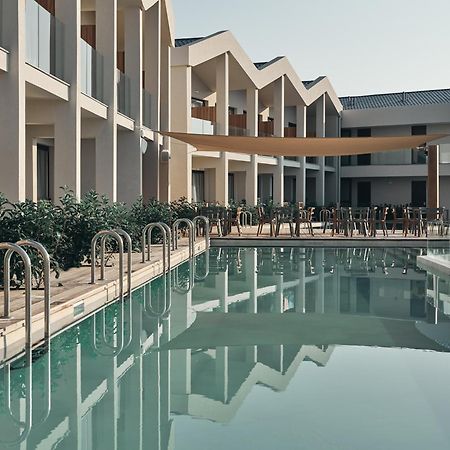 Aqua Bay Suites Plános Eksteriør billede